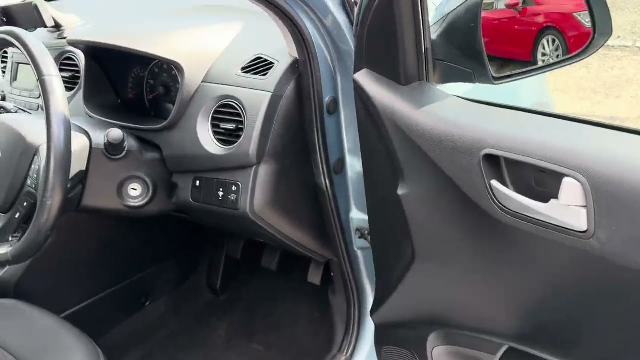 Superb 2018 Hyundia i10 premium 5dr DAB FDSH