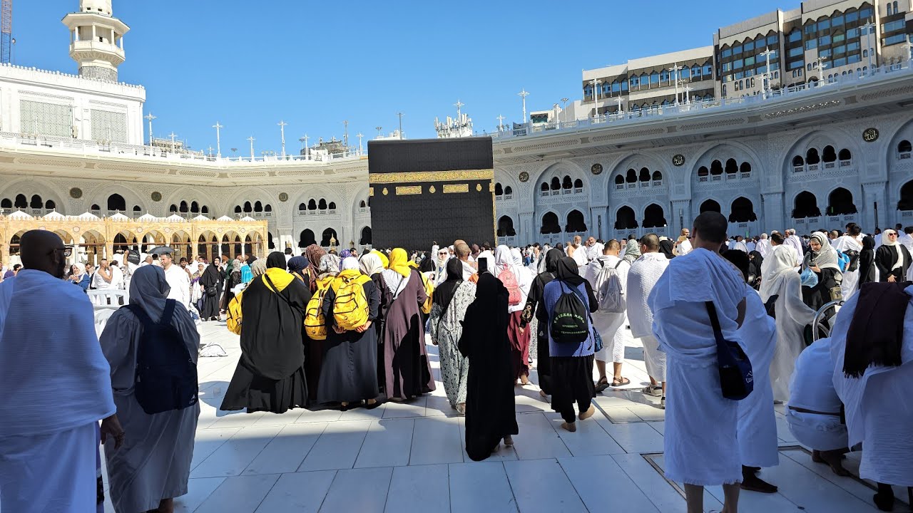 Makkah Streets |18 December 2025 | Food & Travel | Kaaba Live🔴| Masjid Al Haram | Ziyarats of Makkah