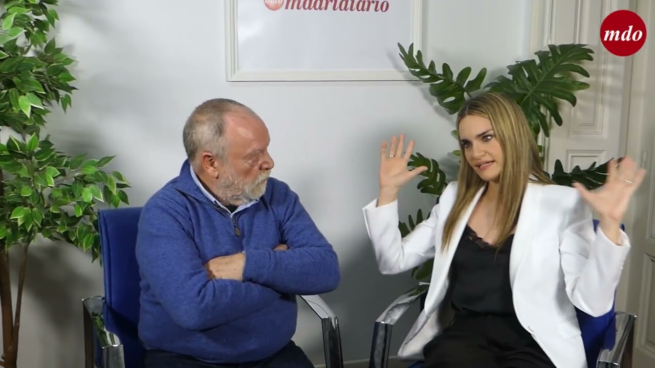 Entrevista a Isabel Dobarro: una vida entre teclas, mundos y causas