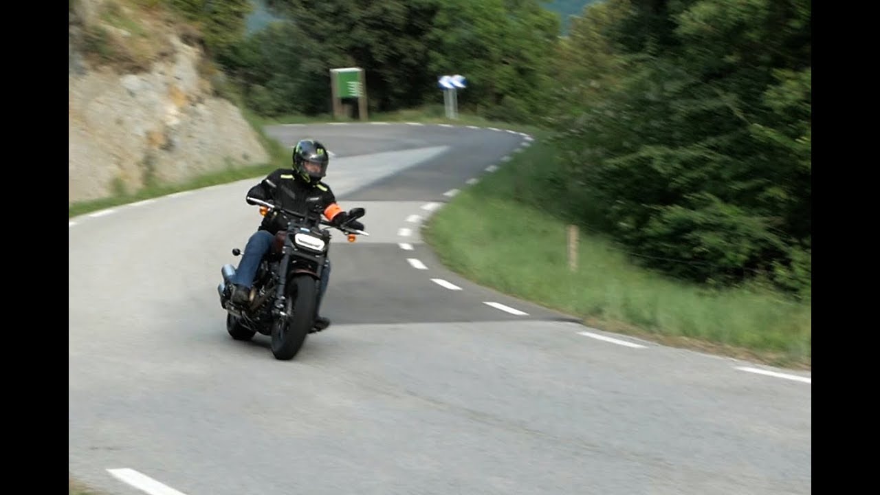 Motosx1000: Rider 500 con la Harley-Davidson FatBob 114