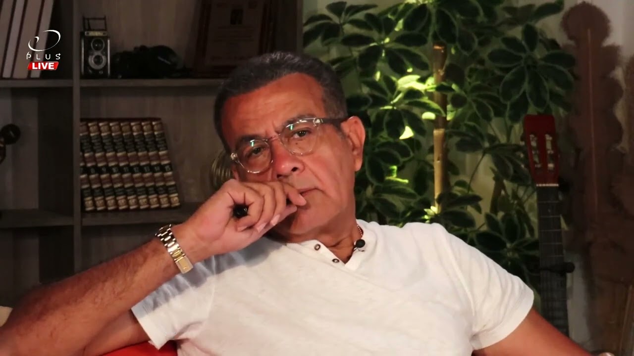 جوزي كان بيحب قريبته زمان قبل مانتجوز وبعد فترة إكتشفت إنها إتطلقت وراح إتجوزها من ورايا😱💔