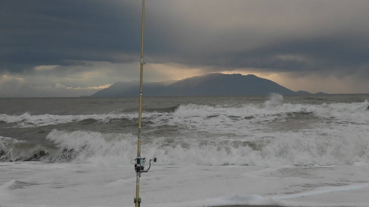 ΣΥΝΘΗΚΕΣ ΑΓΡΙΟΥ SURFCASTING ΓΙΑ ΤΟΛΜΗΡΟΥΣ