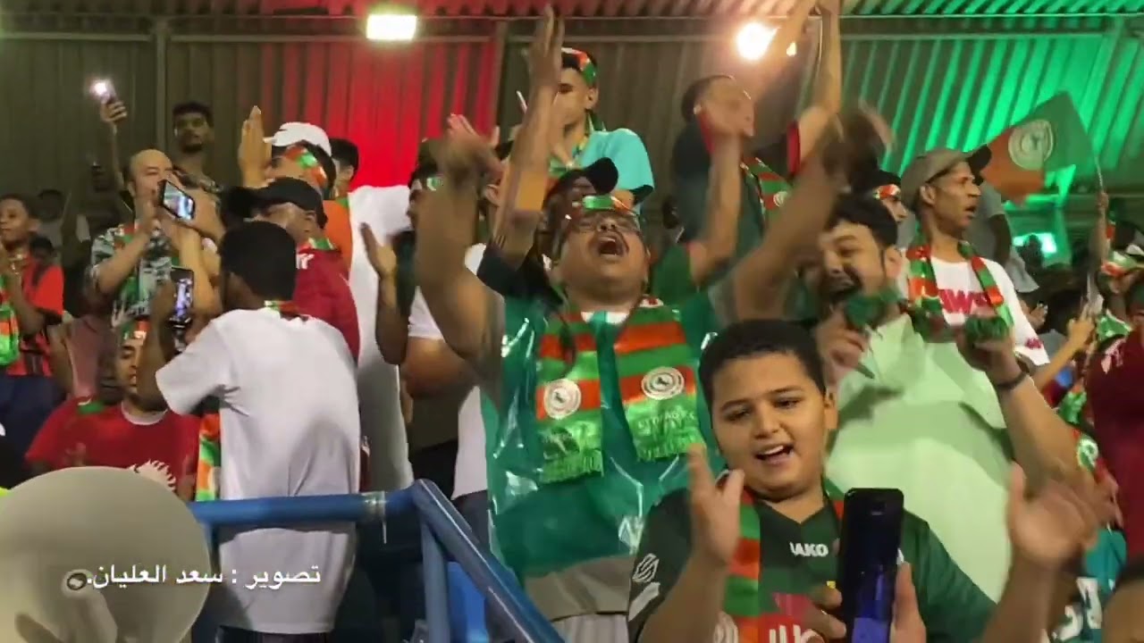 طرب جمهور الاتفاق ( رابطة نادي المحرق البحريني ) امام الاتحاد