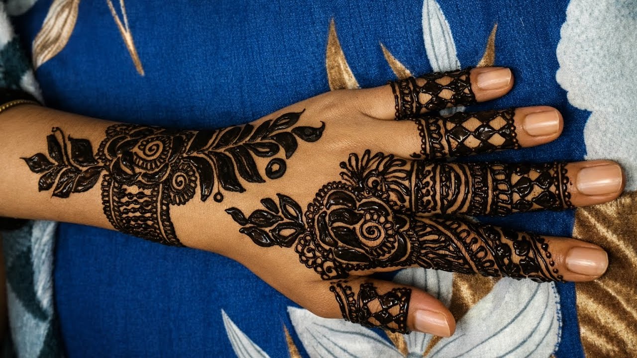 Simple Mehndi for Special Days🌸