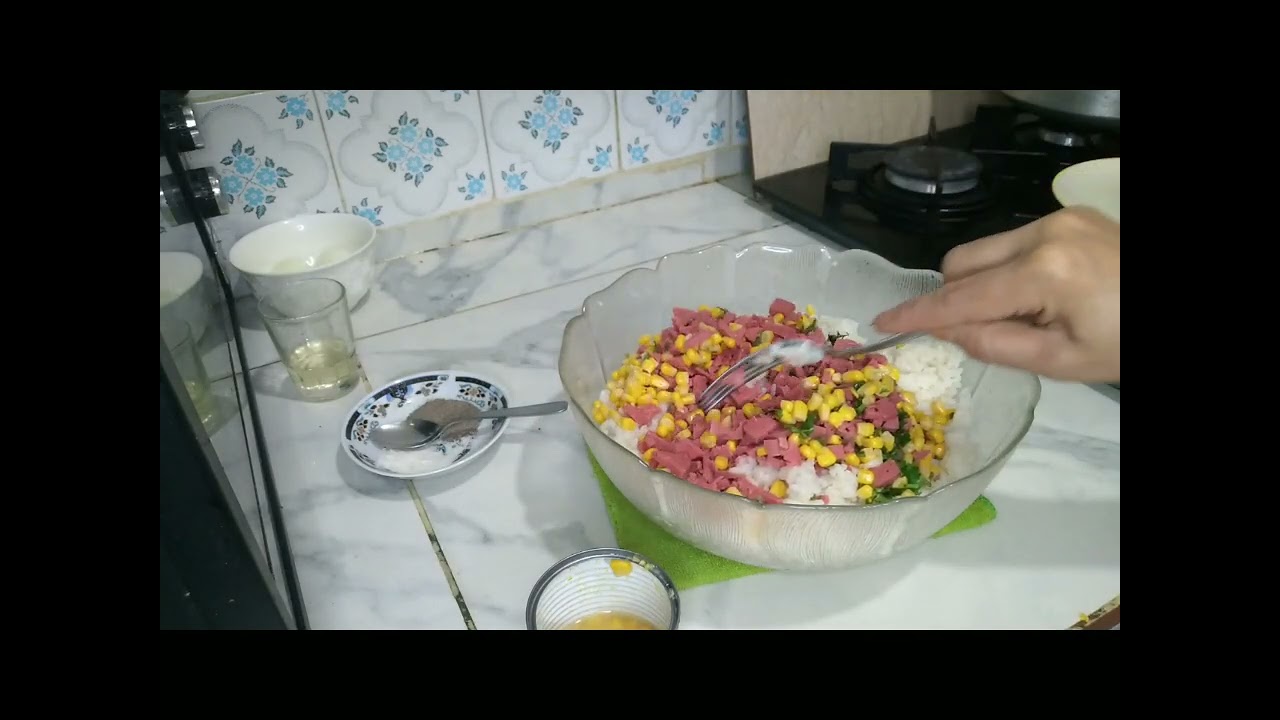 كفتة نتاع السردين  وسلطة الارز اقتصادية والد مايكون 😘