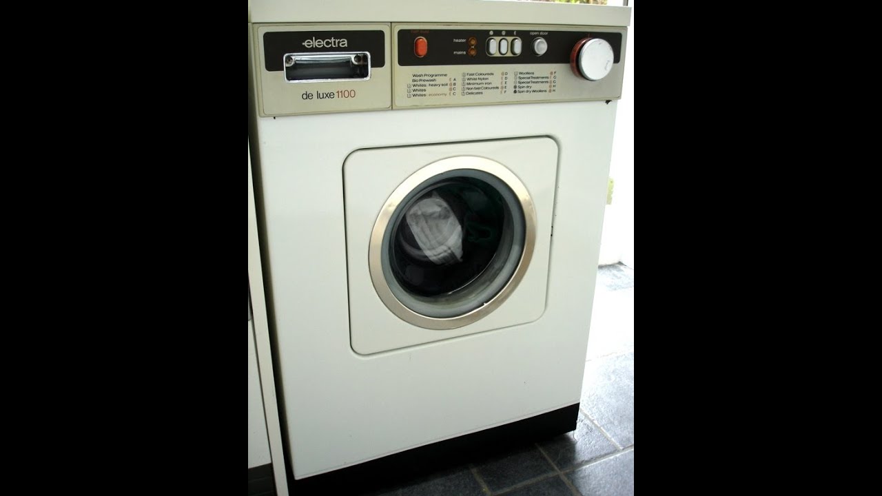 Hoover Electra A3E12 Washing Machine  (1982)