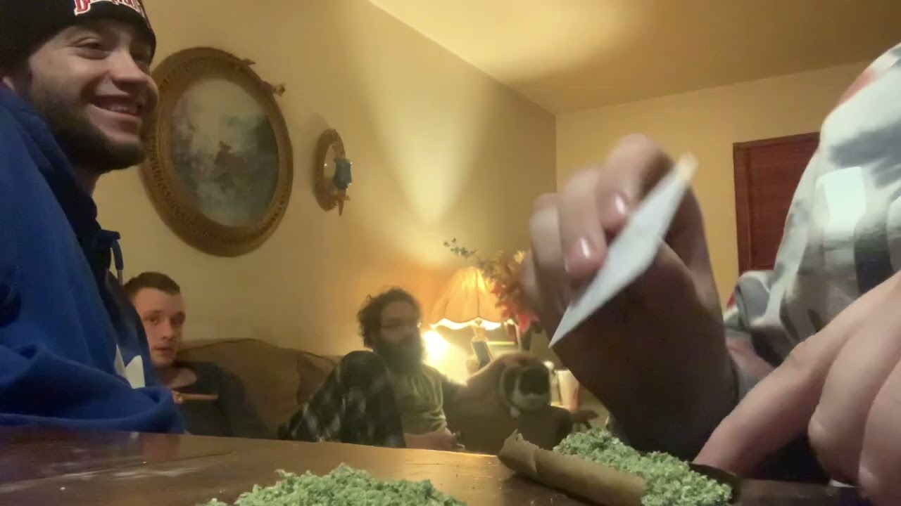 Valentines Day Smoke Sesh‼️‼️❤️ Get lit with me‼️