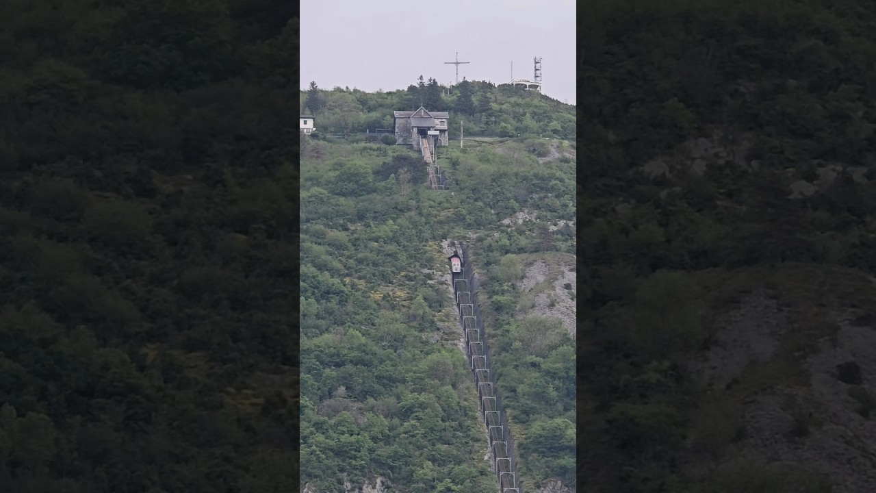 Funiculaire du Pic du Jer ⛰️ #pyrenees #montagne #nature #paysage #funiculaire #travel #mountains