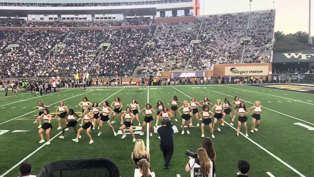 8/31 - Wake Forest vs Elon - “Teach Me How to Dougie”