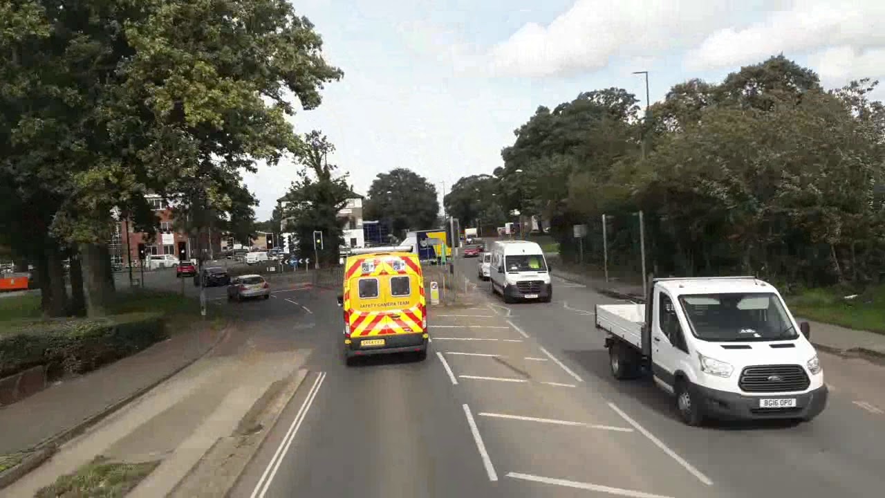 🇬🇧 FULL ROUTE| Metrobus Crawley Route 400: East Grinstead Stone Querry Estate - Caterham-on-the-Hill
