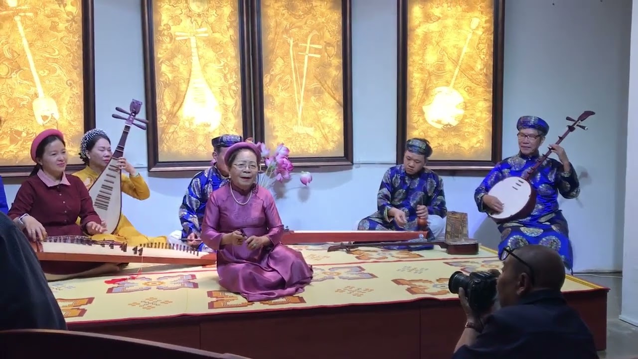 Hò Mái Nhì - Nam Bình | Nghệ Nhân Diệu Liên | Câu Lạc Bộ Ca Huế Thính Phòng