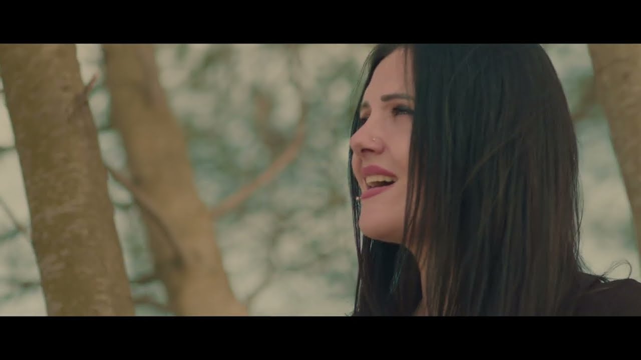 D'ONNA- Come una farfalla - [Official]