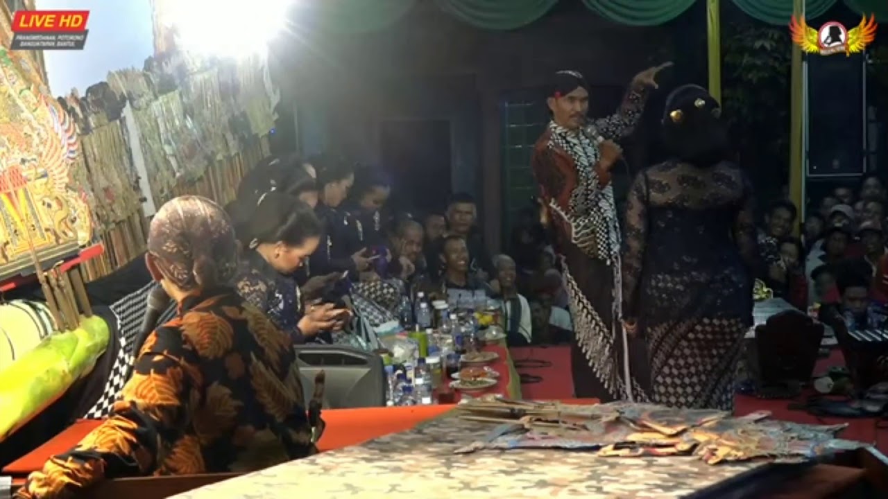ayu vs sihono...lucu pooll...ki seno watuk watuk