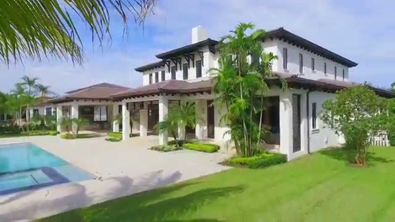 9050 SW 63rd Ct, Pinecrest, FL 33156
