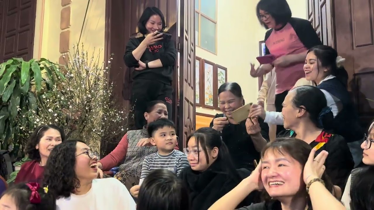 Tất niên 2 (28/12/2025AL)