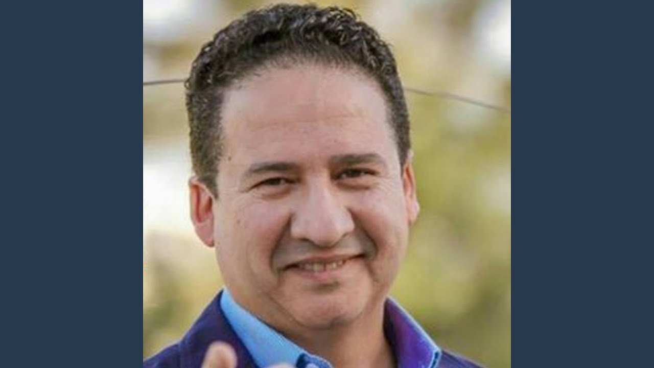 محلاها السمرة