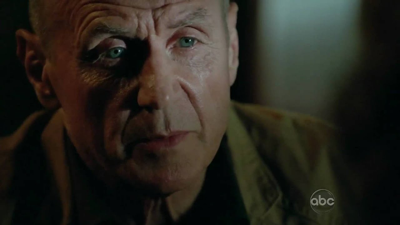 LOST: Desmond is back on the Island [6x11-Happily ever after]