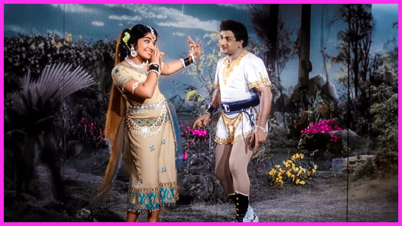 NTR, Jayalalitha Evergreen Superhit Song - Kotaloni Monagada Song | Gopaludu Bhoopaludu Movie Songs