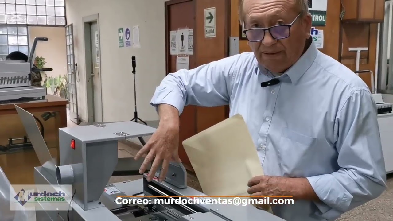 ENCOLADORA DE LIBRO AUTOM&Aacute;TICA MODELO 50B