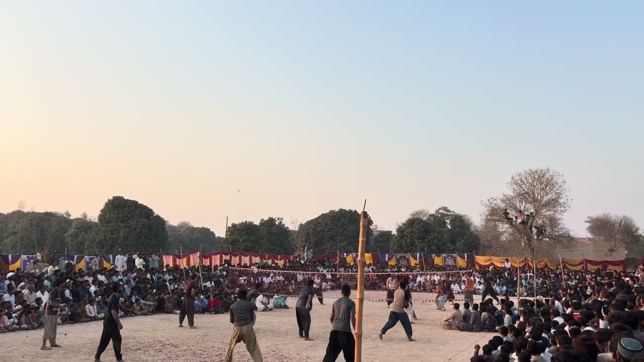 جلال پور پیر والہ بمقا بلہ کا شی تونسہ کلب والی بال میچ 