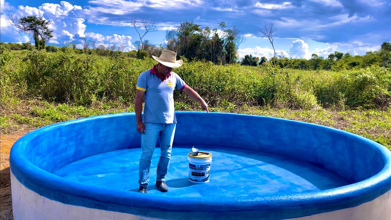 Fazendo a Impermeabilização da Caixa D'agua na Roça Desse Jeito não Vasa - Finished Water Box