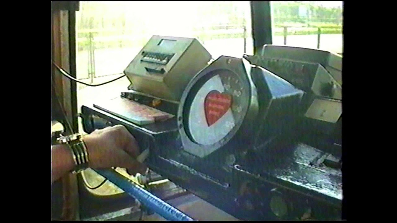 W kabinie motorniczego, rok 1997. Szybka jazda wzdłuż gdańskiej stoczni.