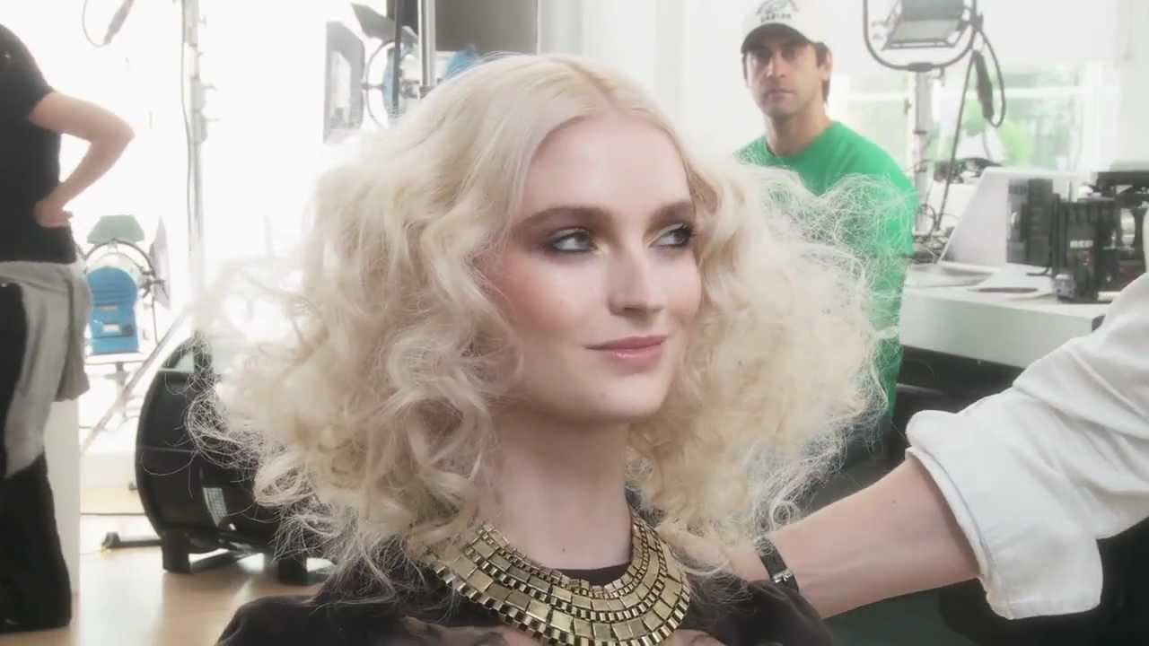 HOW TO: BOHEMIAN CURLS // AW12 Christopher Kane by TIGI