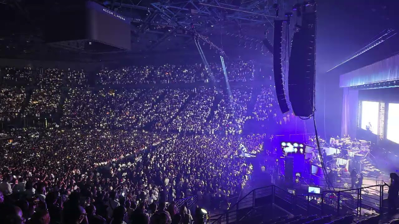 NK Divine -  Yanola Ngai (Accor Arena Live) #djipocket3