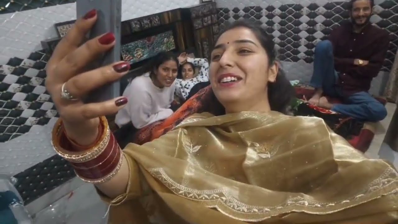 Daily life + Thodi si tiredness + Thoda sa fun = Perfect day 🥰#DailyVlog#ShobaSharma#LifeMoments