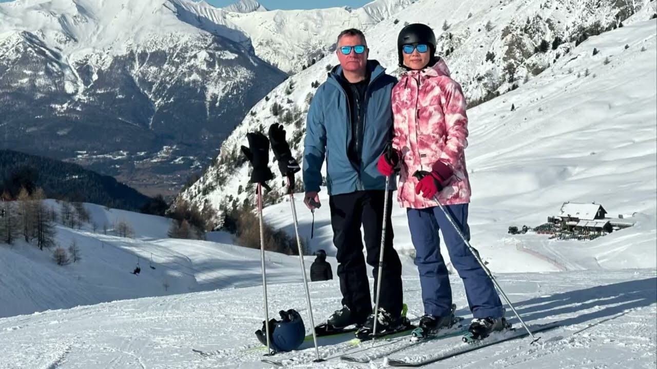 L’ombre des géants sur les pistes de ski - Risoul - Vars - Saint André les Embruns