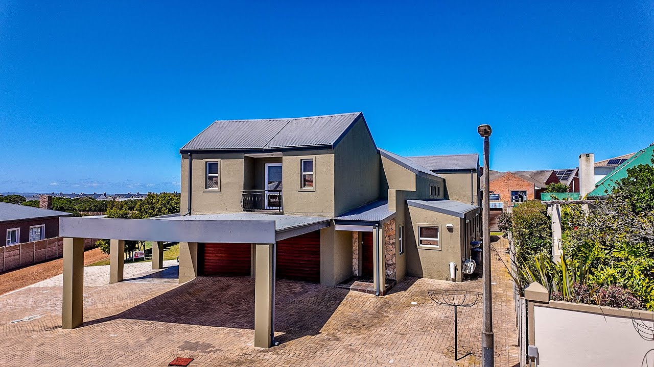 House for For Sale | Stilbaai