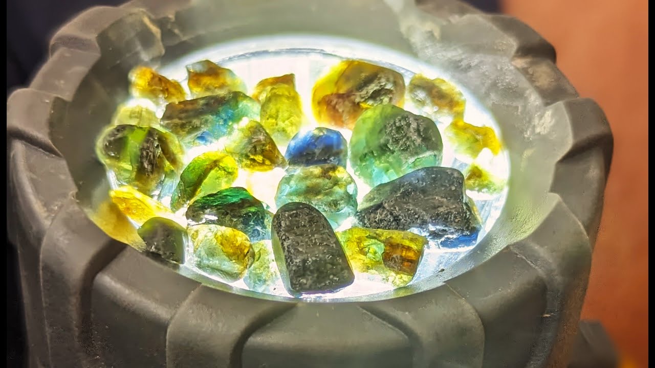 Австралийские сапфиры: из шахтерского домика в центральном Квинсленде, Gemfields #САПФИРЫ