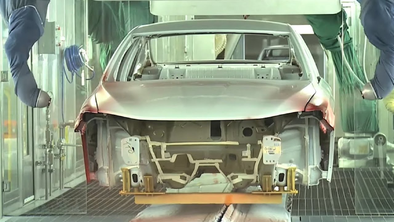 Chrysler 200 Assembly Line
