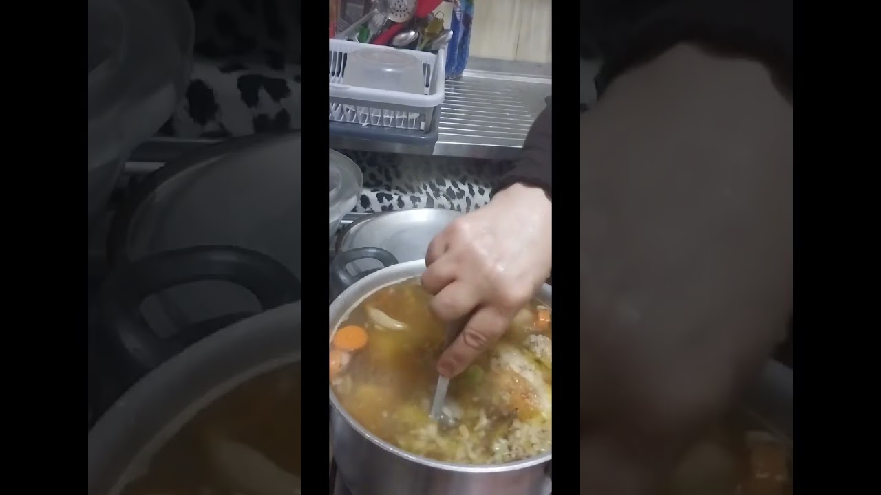 غدا بيتي بطعم زمان 🧡 كفتة رز مع فراخ محمرة وعصير مانجا فريش