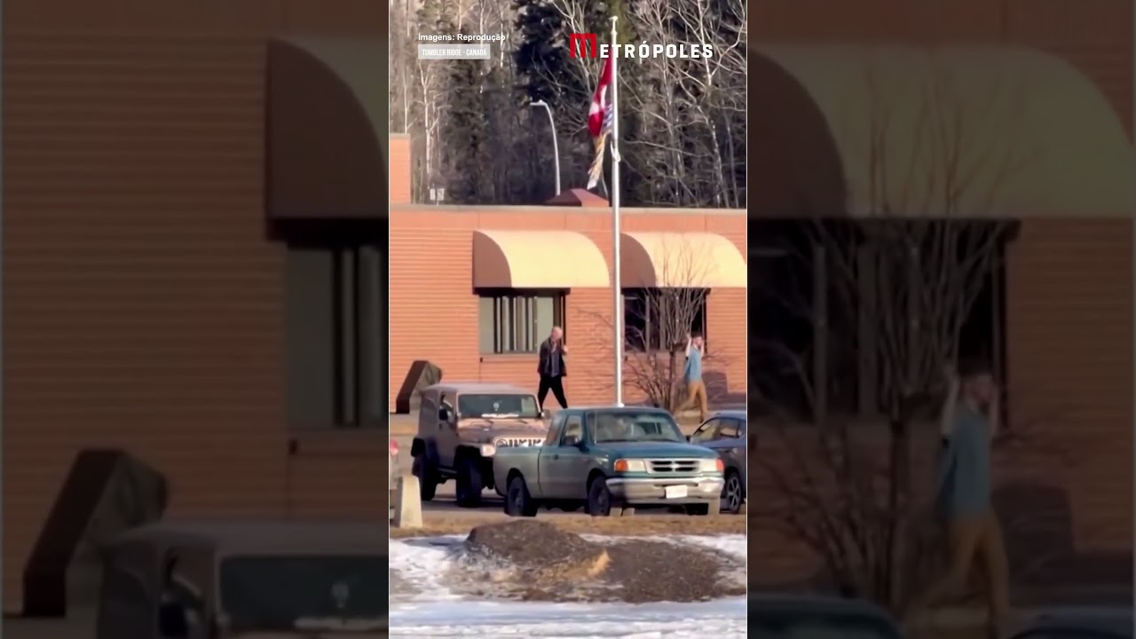 Imagens mostram alunos fugindo ap&oacute;s ataque em escola no Canad&aacute;