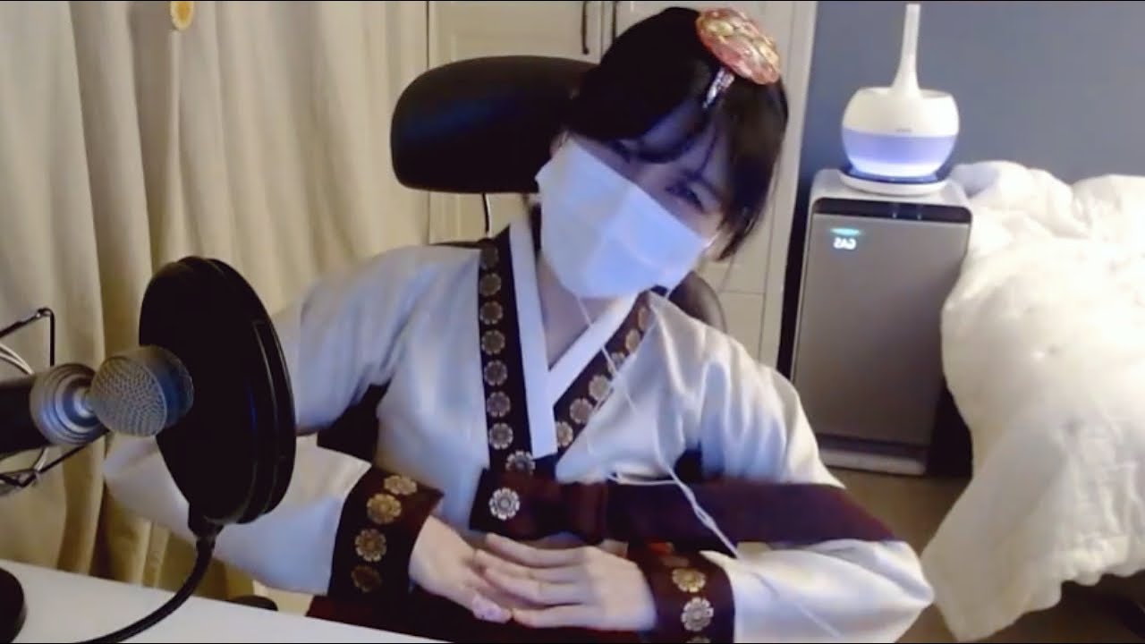 특별한 날 한복을 입었습니다....♥