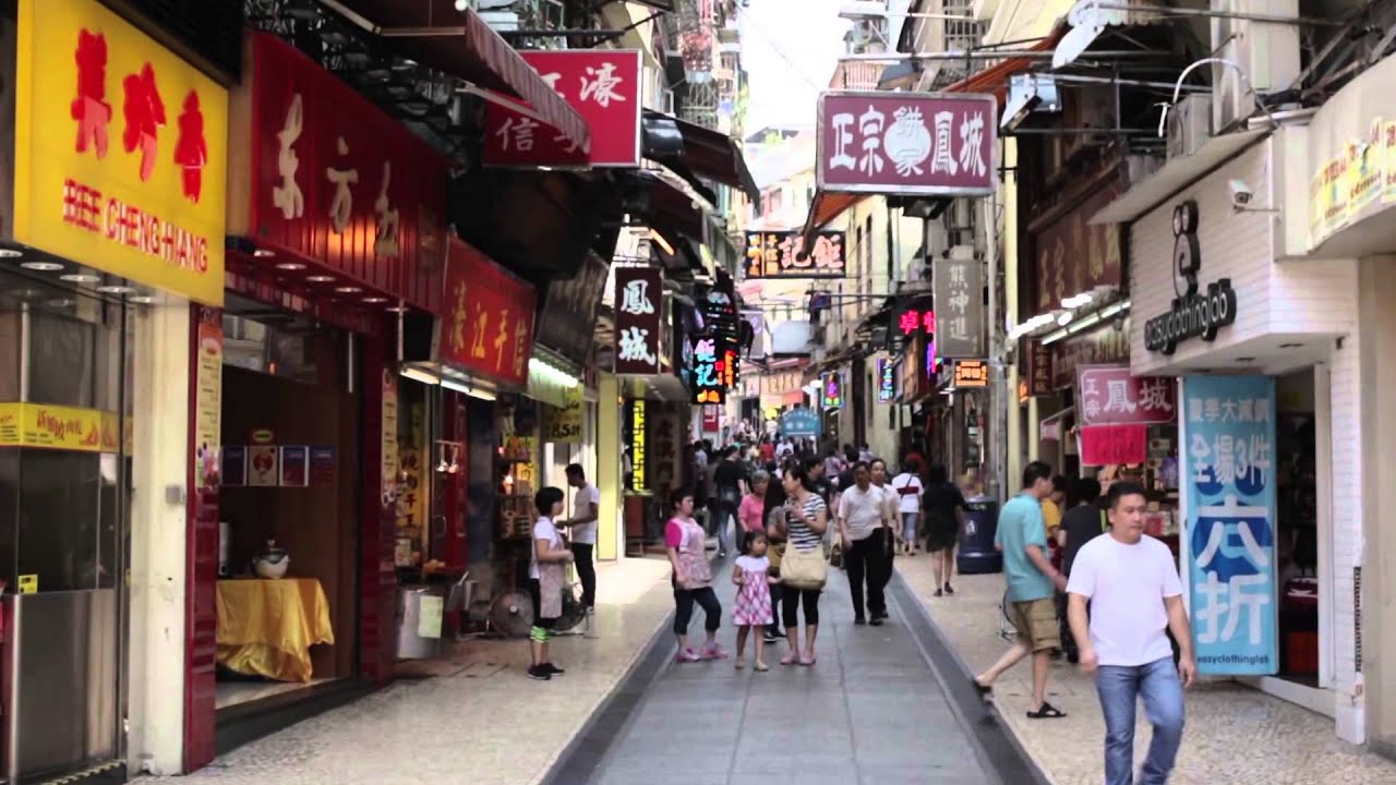 Ching He Huang Exploring Macau - Macau's Flavours