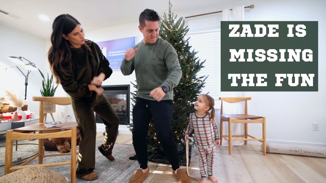 ZADE GOES TO THE URGENT CARE | LAYLA DECORATES THE CHRISTMAS TREE!