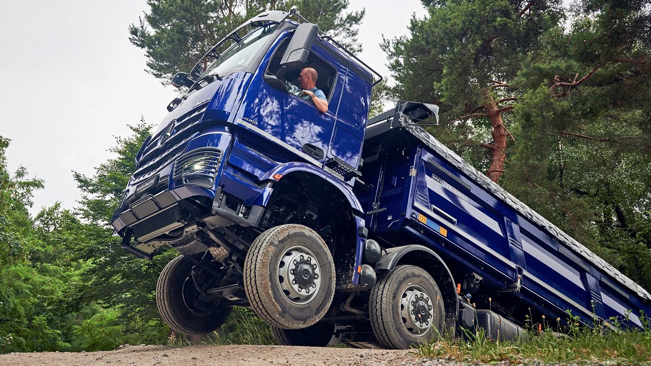 2025 Mercedes-Benz Arocs - OFF-ROAD Test Drive
