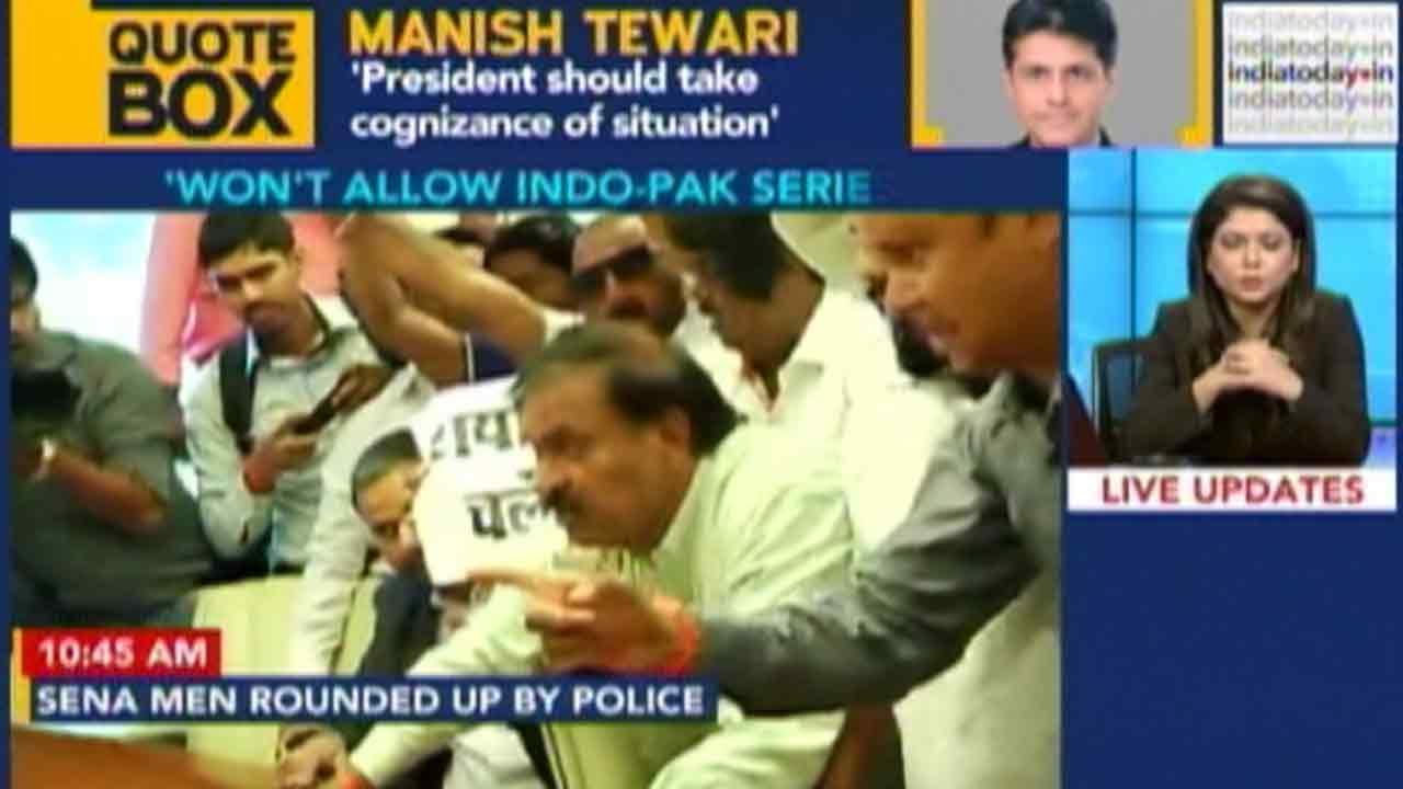Won't Allow Indo-Pak Series: Shiv Sena Protesters