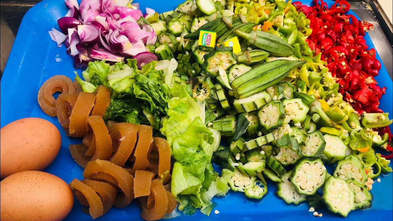 Cooking & Eating Homemade Eba and Okra Soup for the First Time!