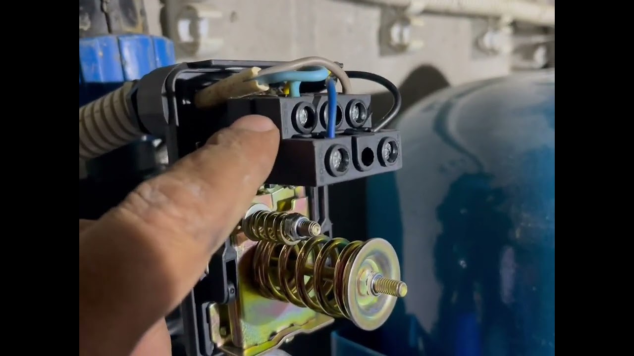 De ce s-a spart filtrul de la hidrofor!   Cum se leagă presostatul la tensiune!