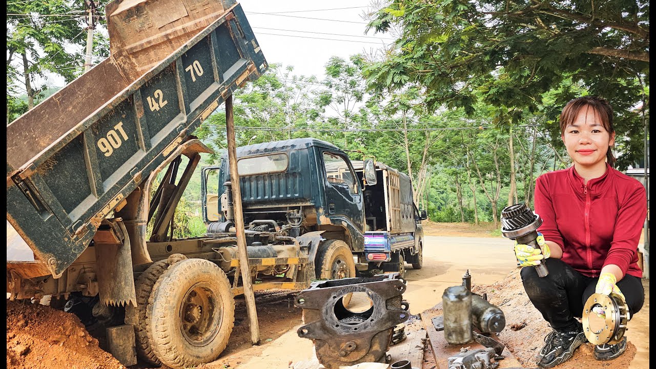 Street Heroine: Girl Restores Broken Truck on the Road