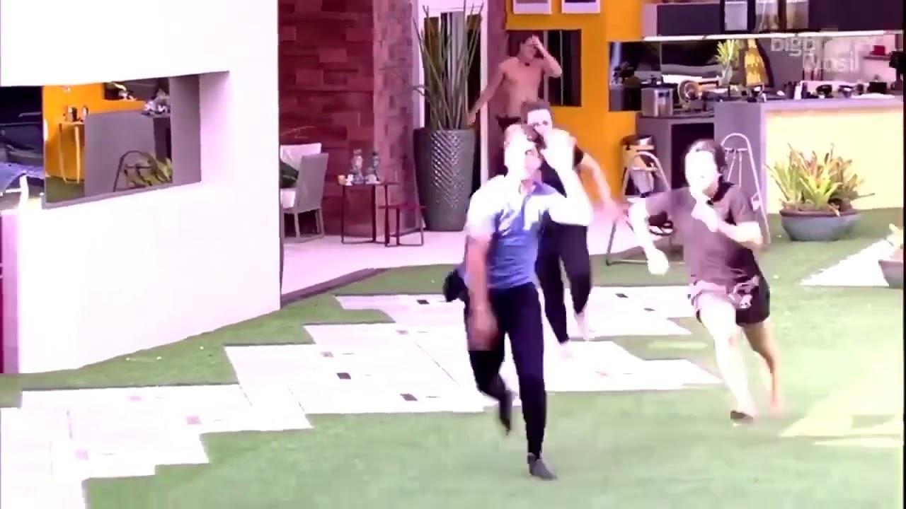 PRIOR e PYONG CORRENDO PELO BIG FONE