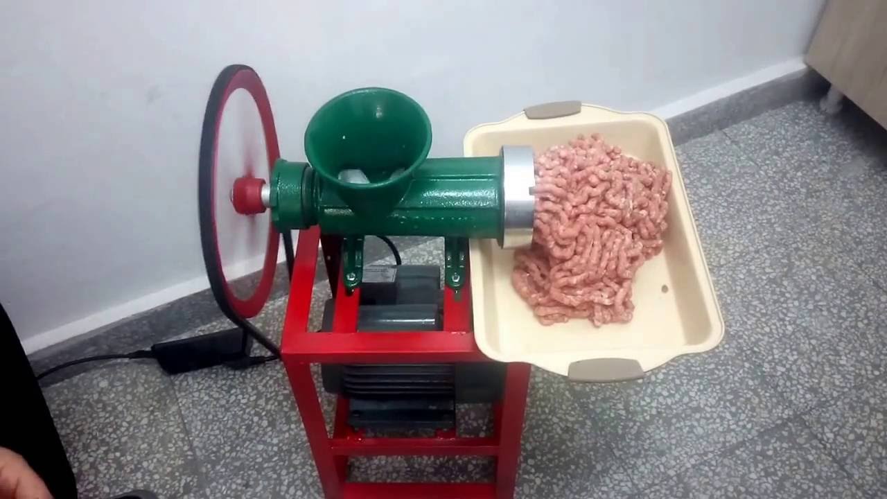 Румънска месомелачка №32 с електромотор и стойка