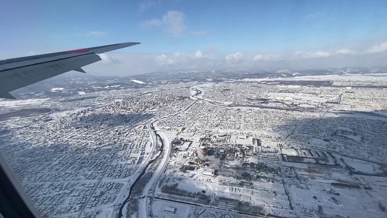 雪の北海道・旭川空港着陸〜JAL
