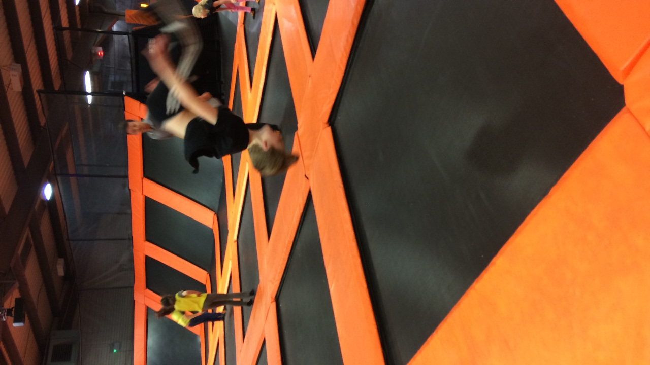 BOUNCE MK WITH TJ!!!!!!!!!!
