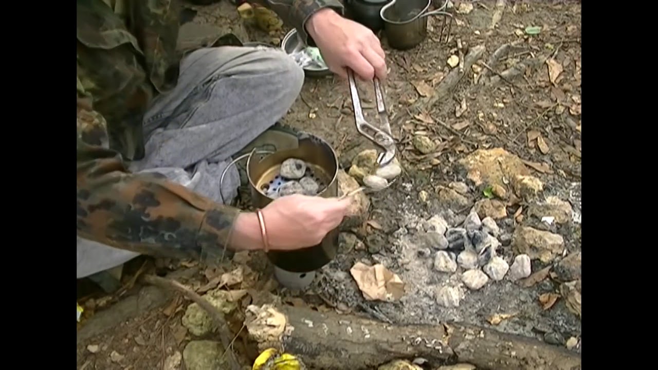 BAKING  BREAD IN A PATHFINDER BUSHPOT