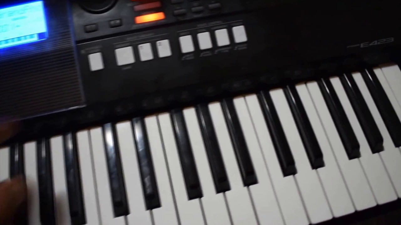 TECLADO YAMAHA E423 DIVIDIR EN DOS ,BAJO/PIANO O VISEVERSA