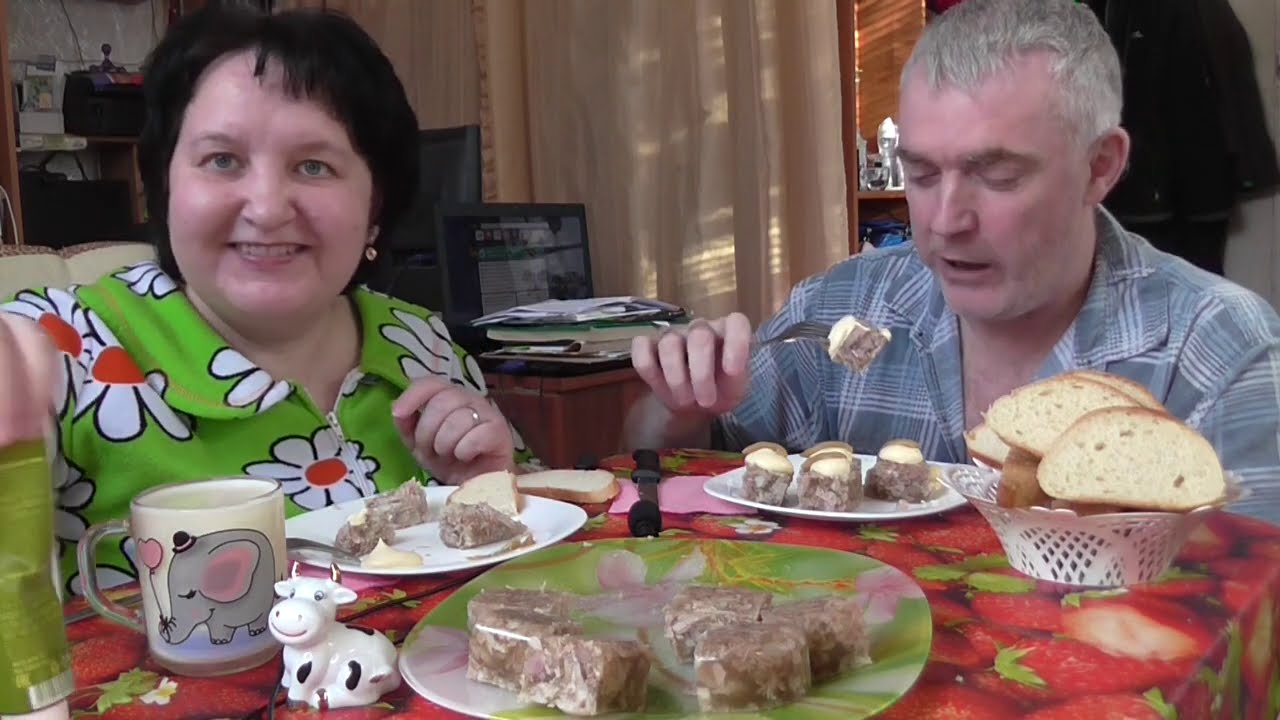 MUKBANG RUSSIA|ХОЛОДЕЦ ДОМАШНИЙ(рульки и копыта) варили сами|JELLY|JELL|GELATIN|JELLIED MEAT| 果凍|